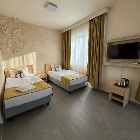 Port فندق Beloslav